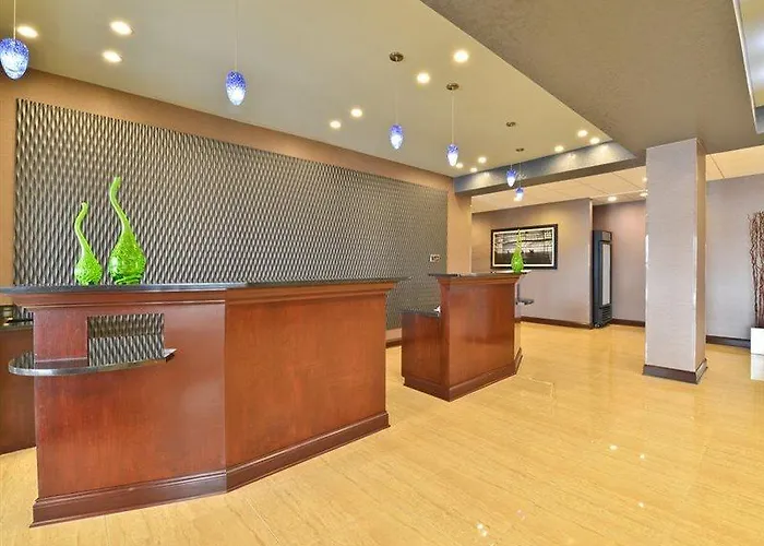 Wyndham Garden - O'hare 3*