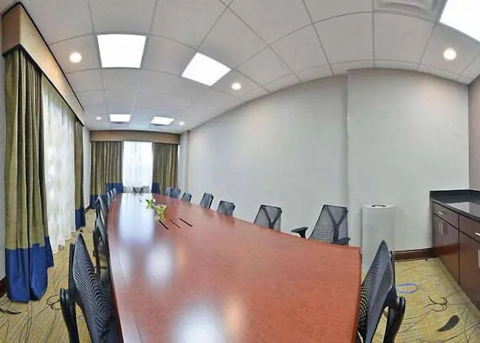 Wyndham Garden - O'hare Hotel Elk Grove Village