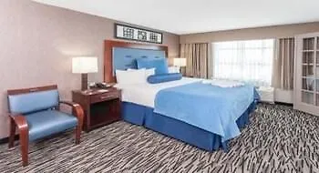 Wyndham Garden - O'hare Hotel