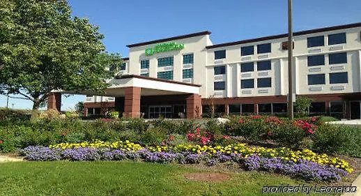 Hotel Wyndham Garden - O'hare 3*