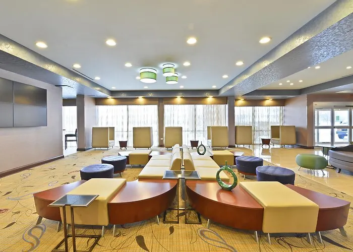Hotel Wyndham Garden - O'hare 3*